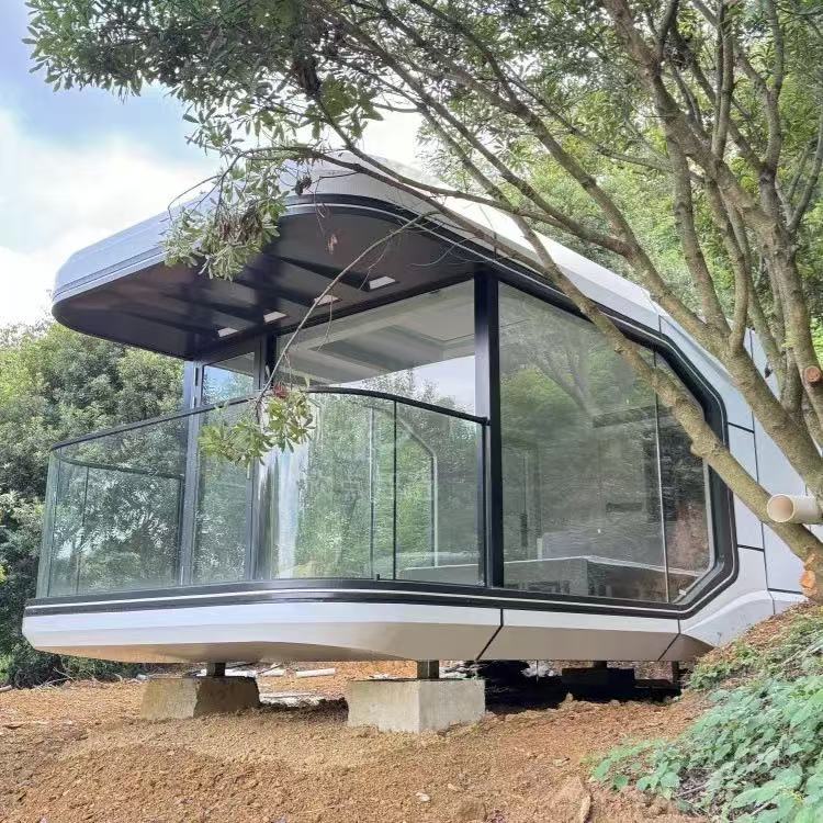 Modern Luxurious Steel Sandwich Panel Prefabricated Villa Camping Capsule House with Intelligent System