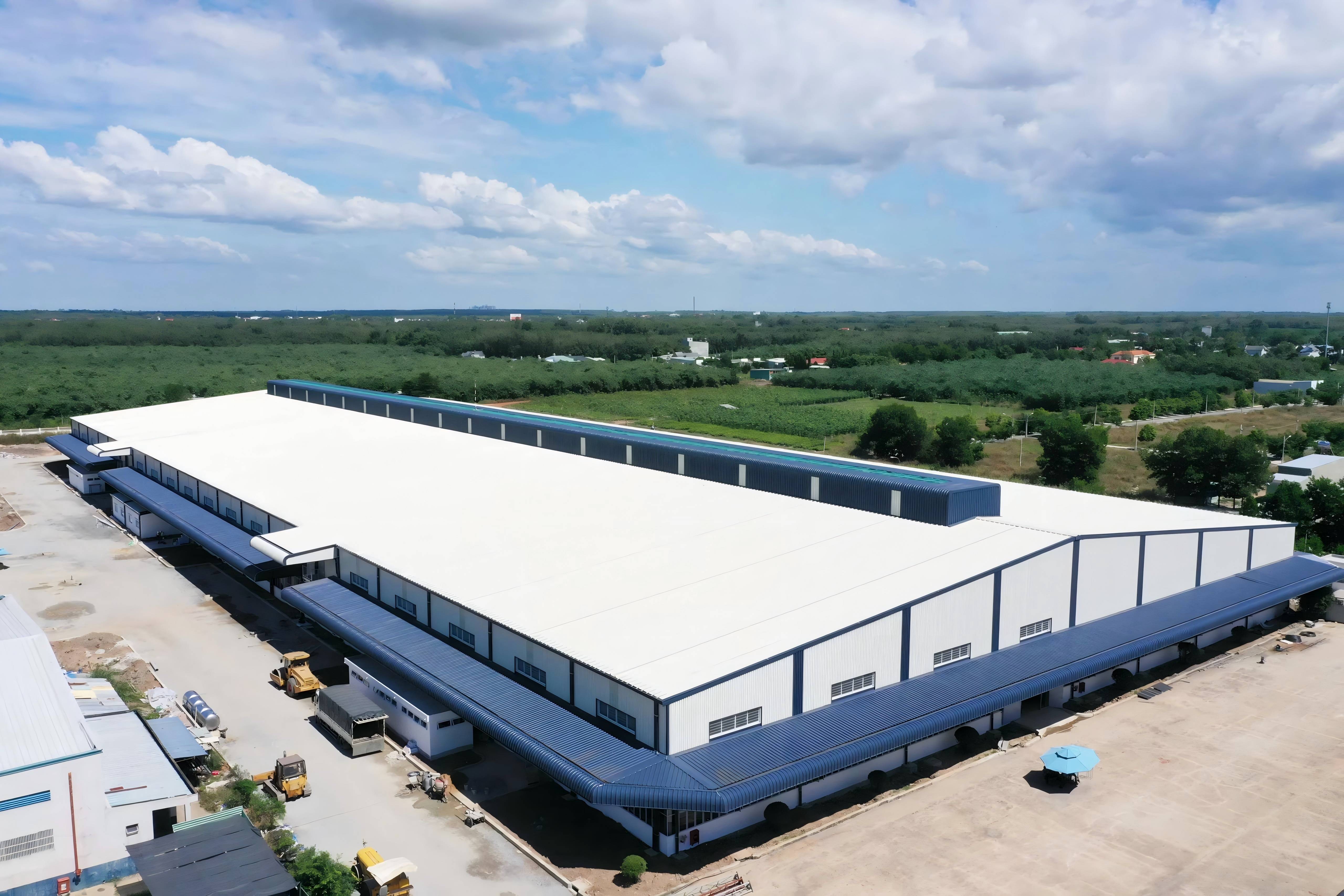 Hot Sale China Steel Structure Warehouse Light Portal Frame Building Structural Metal House Welding Bending Cutting S355 Steel