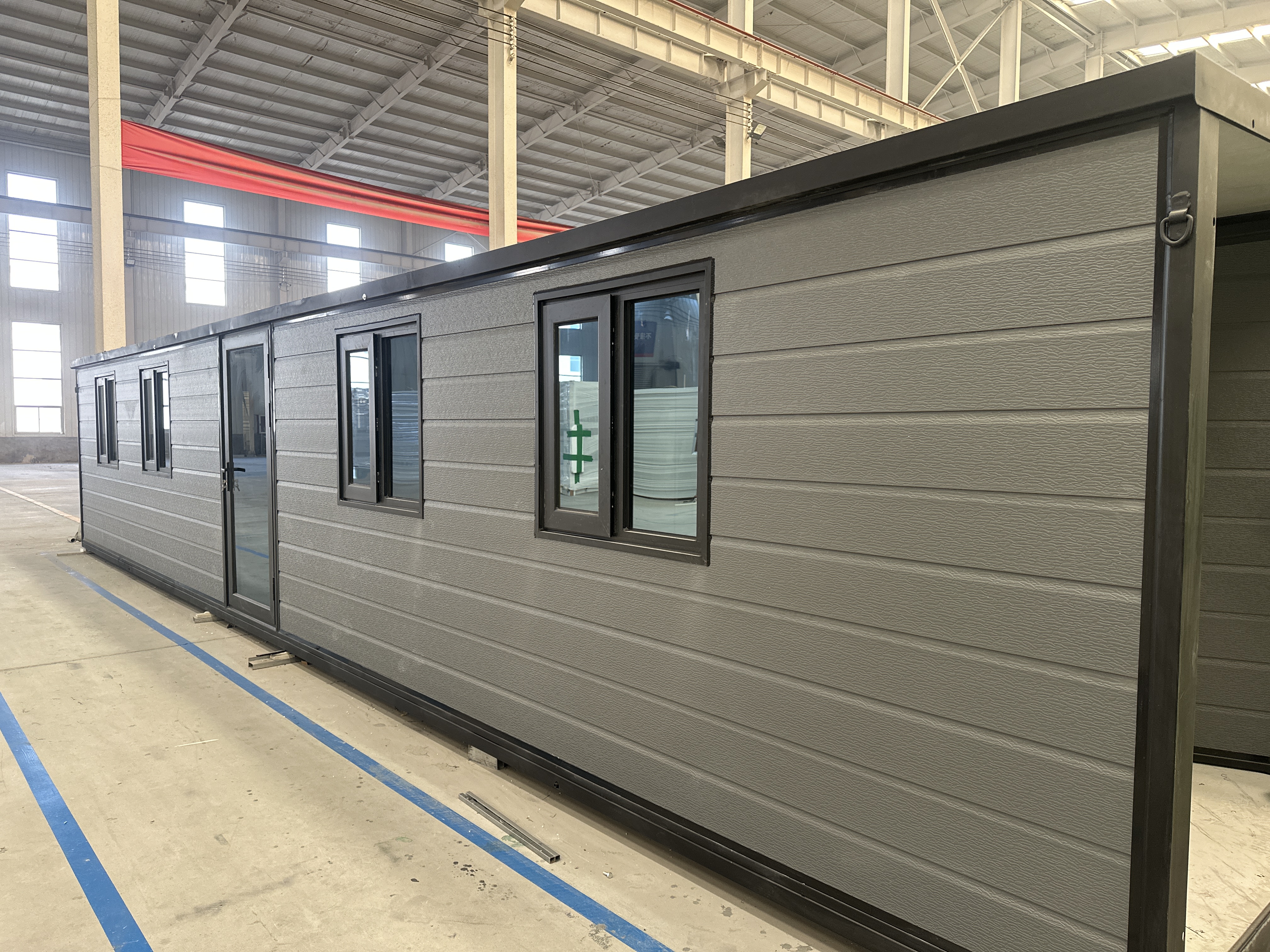 Eco Steel Contemporary 20Ft 40Ft Expandable Prefabricated House with Kitchen Bedroom Villa Prefab Luxury Movable Home