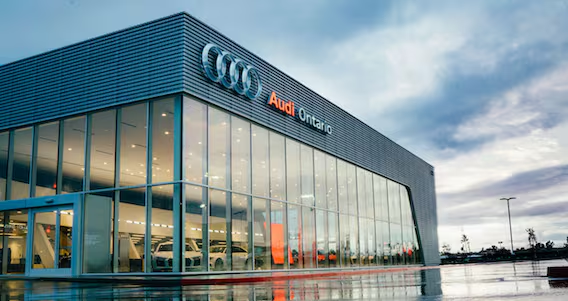 Low Cost Modern Large Span Steel Structure Commercial Shopping Mall Prefabricated Office Building 4s Car Showroom Customized