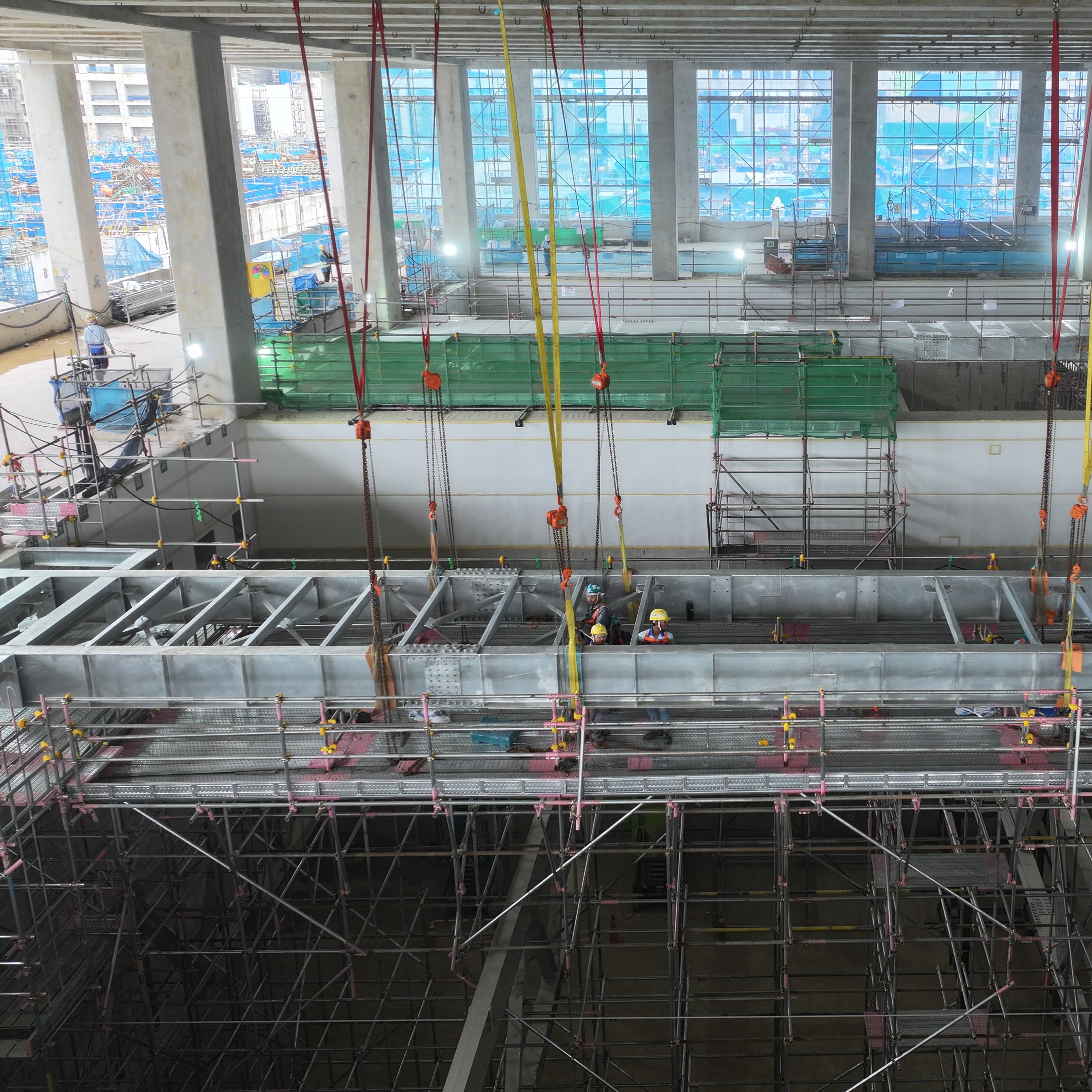 High Quality Customizable Industrial Design Style Steel Structure Building Suitable for Mall and Office