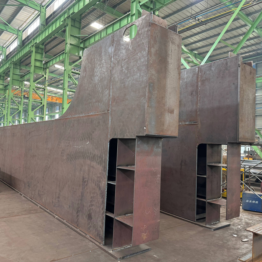 Customized Heavy Steel Structures Easy-to-Assemble Prefab Warehouse with Bending Processing &amp; Cut Building Accessories