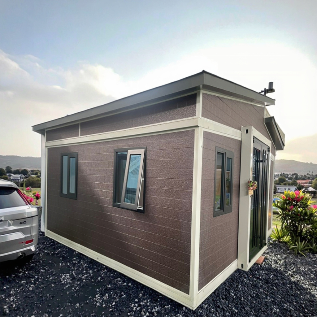 Steel Flat Expandable Mobile House Modular Prefab Home With Light Steel Frame