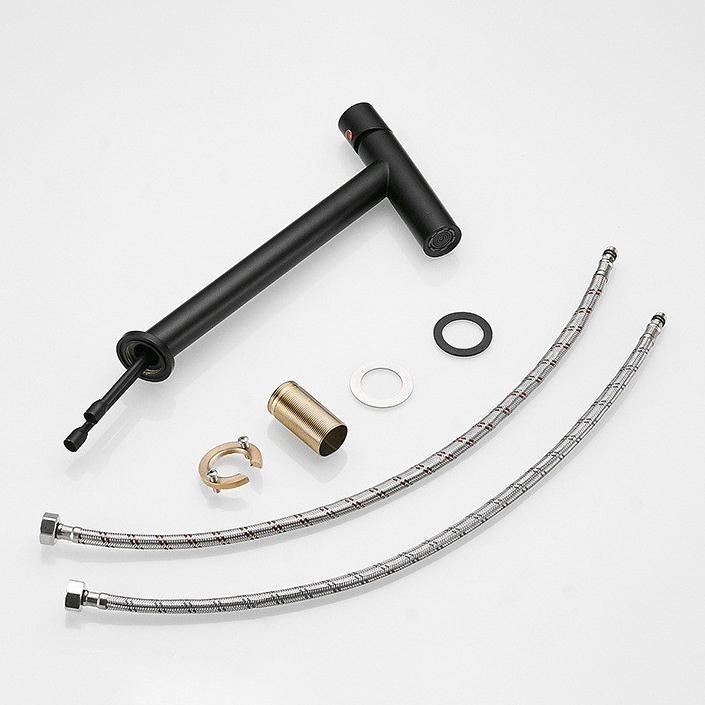 Simple modern faucet view 4