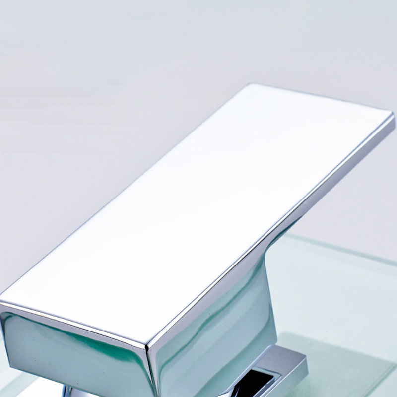 OEM LED Smart Waterfall Faucet, Modern Bathroom Faucet, Suitable for Bathrooms and Restrooms Exporters, Service
