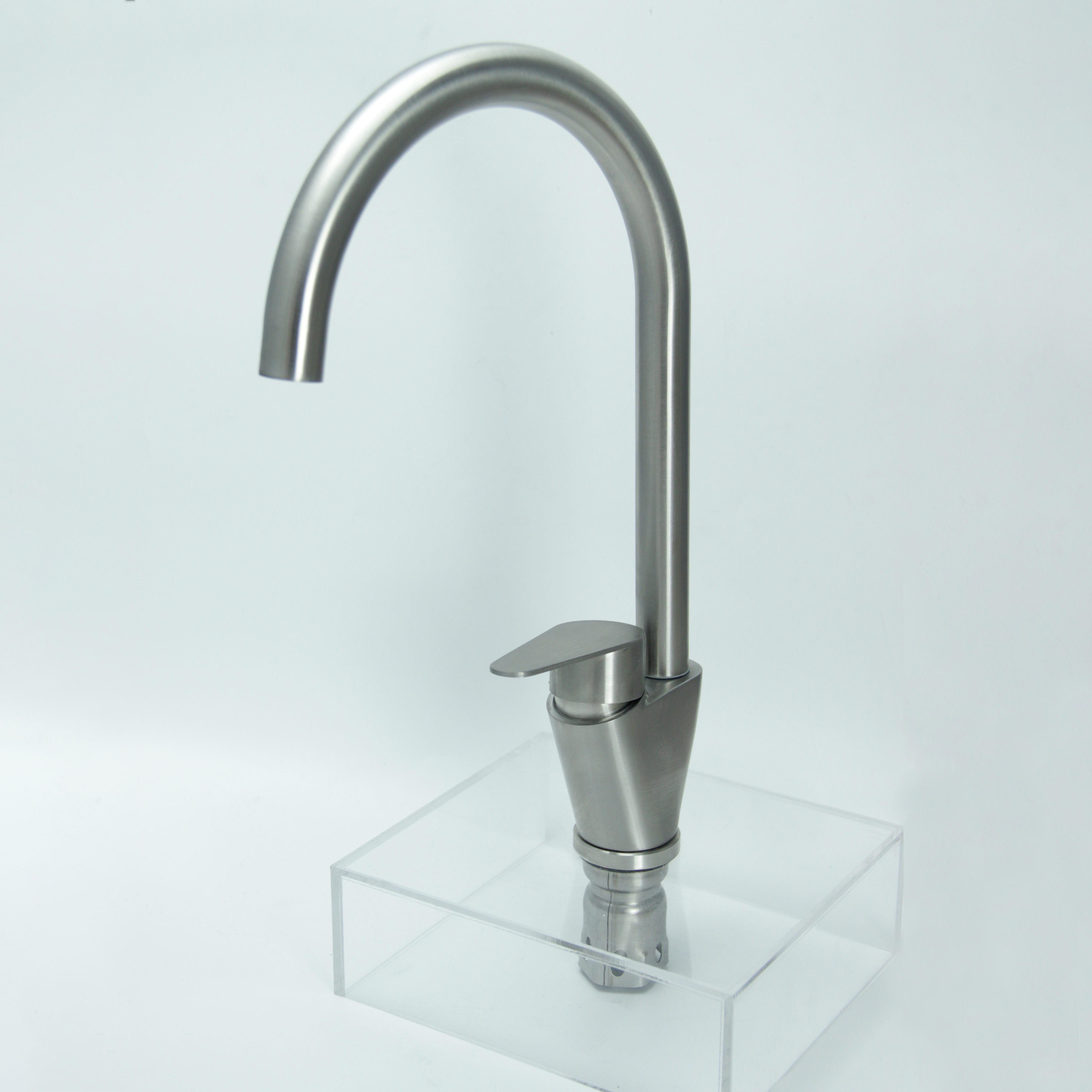 OEM Fashion single hole cheap brushed multifunctional mixer kitchen tap Manufacturers, Service