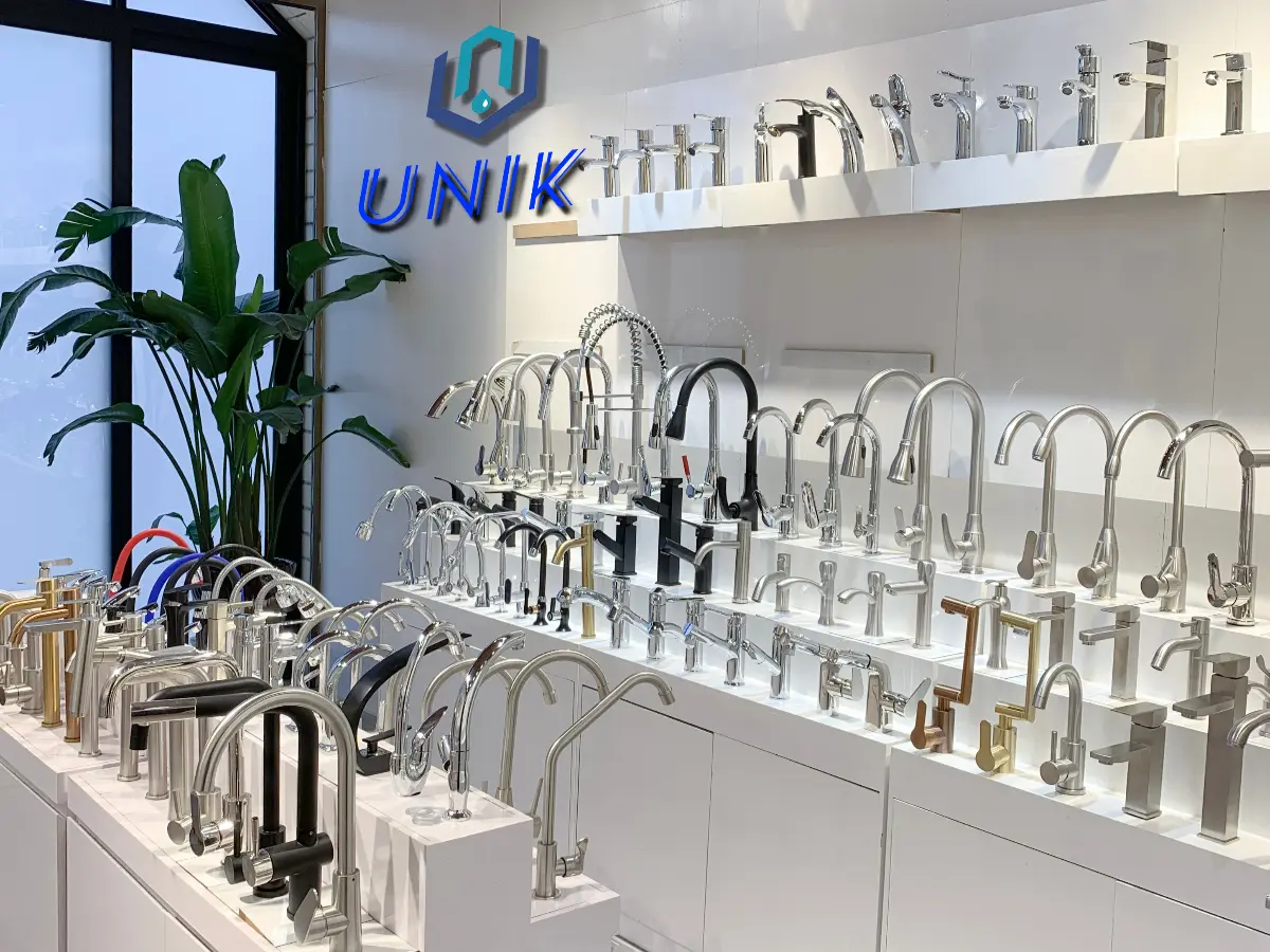UNIK industrial sample display room for buyers