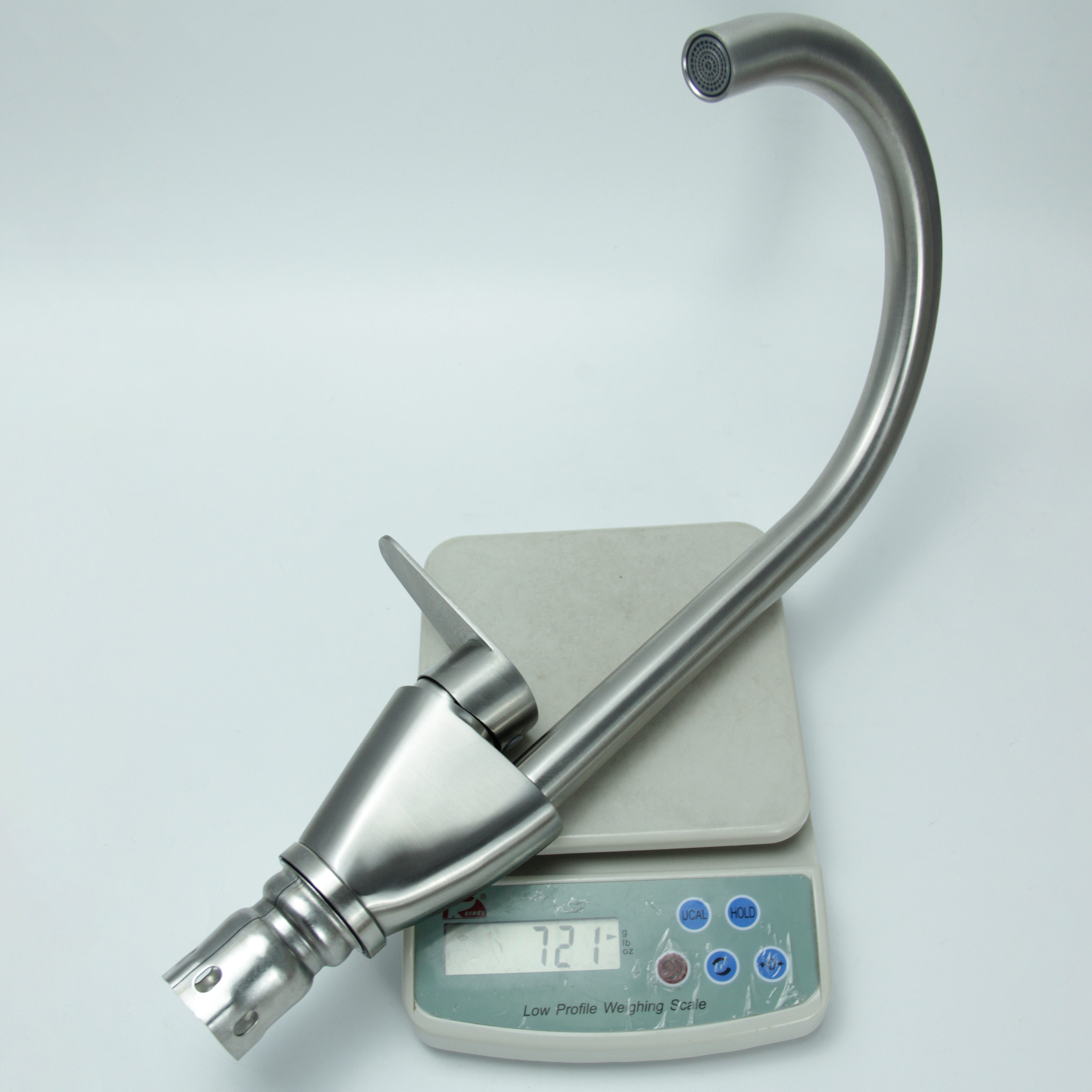 OEM Fashion single hole cheap brushed multifunctional mixer kitchen tap Manufacturers, Service