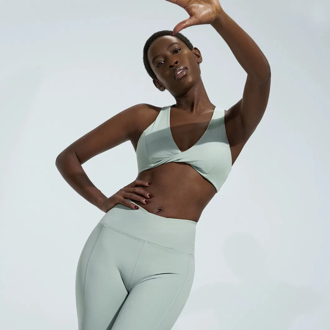 Conjunto de Roupas de Yoga para Academia, Roupa Casual, Roupa Íntima Feminina, Ajuste Justo, Secagem Rápida, Alto Suporte, Sutiã com Alças Cruzadas e Leggings de Yoga, Roupas de Esporte