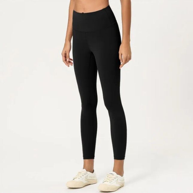Conjunto de Roupas Esportivas Femininas Personalizado e Estiloso para Academia