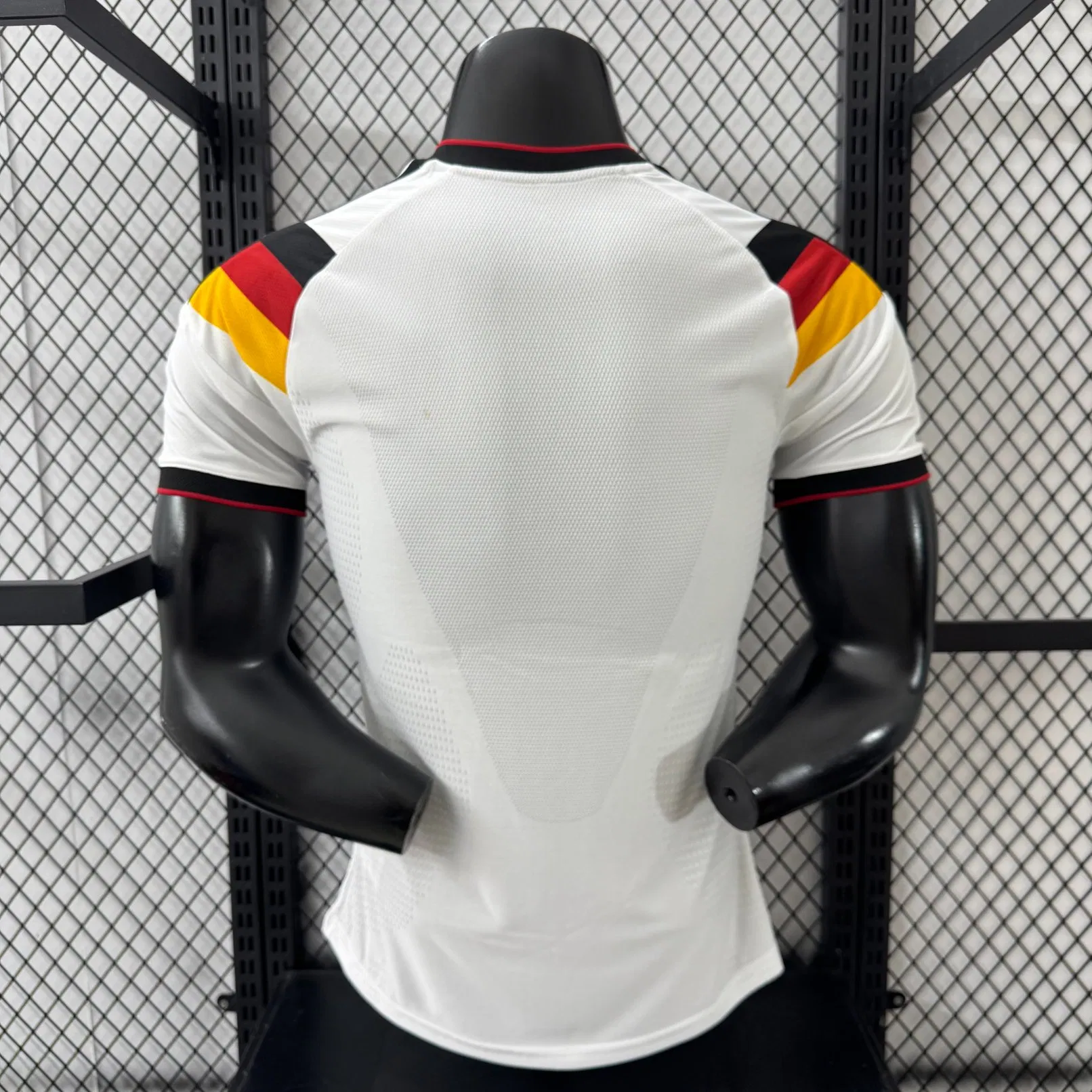 2627 Camisa de Futebol da Seleção Nacional da Alemanha, S-4XL Tamanhos Personalizados de Camisa de Futebol, Versão Réplica de Camisa Esportiva, Camisa de Futebol Premium da Tailândia