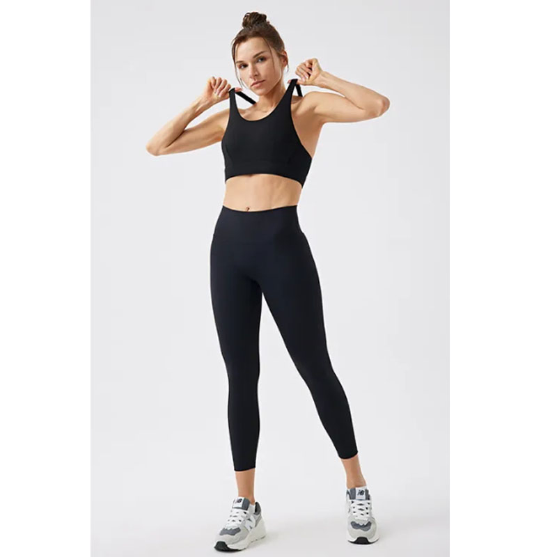 Baixa MOQ Alta Qualidade Mulheres Esporte Treino Academia Fitness 4 PCS Roupas Ativas de Yoga Conjunto de Treino Roupas de Corrida Atléticas