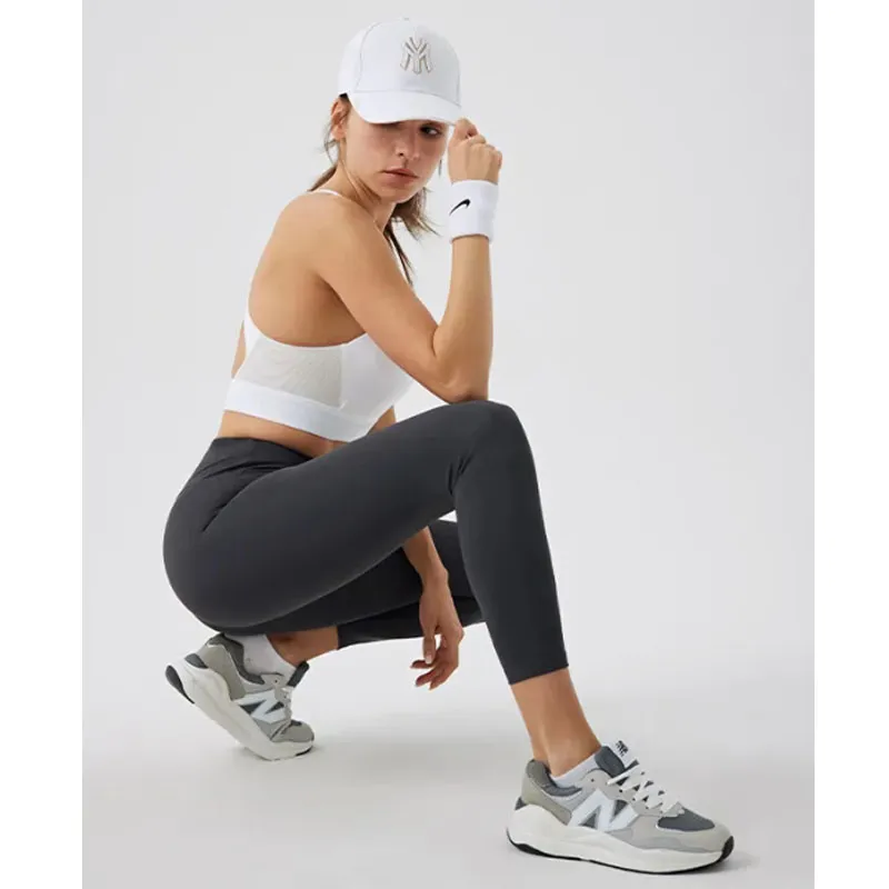 Baixa MOQ Alta Qualidade Mulheres Esporte Treino Academia Fitness 4 PCS Roupas Ativas de Yoga Conjunto de Treino Roupas de Corrida Atléticas