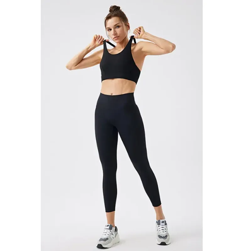 Baixa MOQ Alta Qualidade Mulheres Esporte Treino Academia Fitness 4 PCS Roupas Ativas de Yoga Conjunto de Treino Roupas de Corrida Atléticas