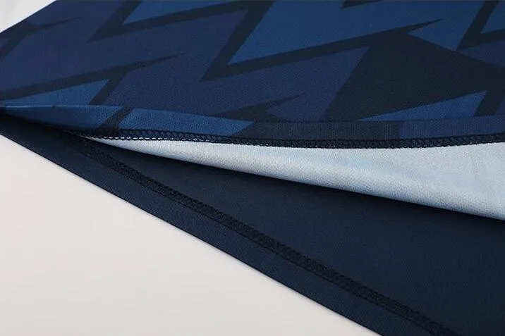Conjunto de Roupas Esportivas Masculinas de Futebol Profissional