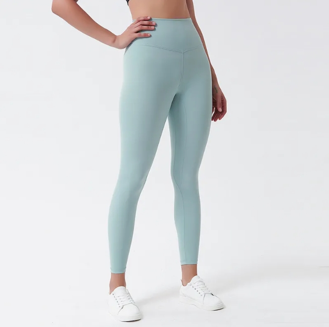 Conjunto de Roupas Esportivas Femininas Personalizado e Estiloso para Academia