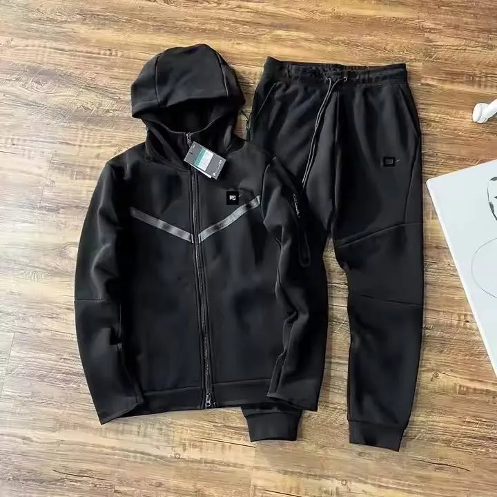 Nova roupa esportiva personalizada com logotipo