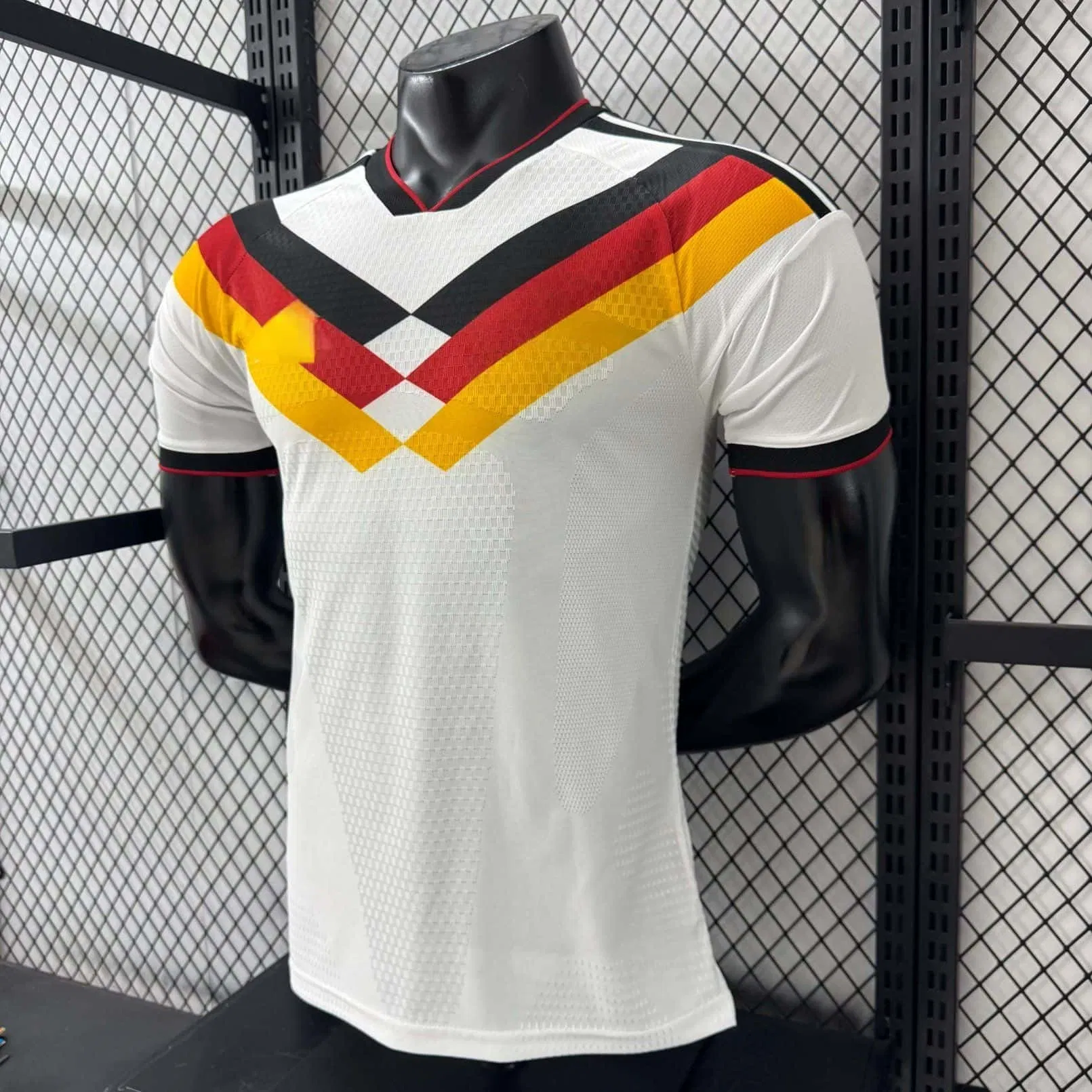 2627 Camisa de Futebol da Seleção Nacional da Alemanha, S-4XL Tamanhos Personalizados de Camisa de Futebol, Versão Réplica de Camisa Esportiva, Camisa de Futebol Premium da Tailândia