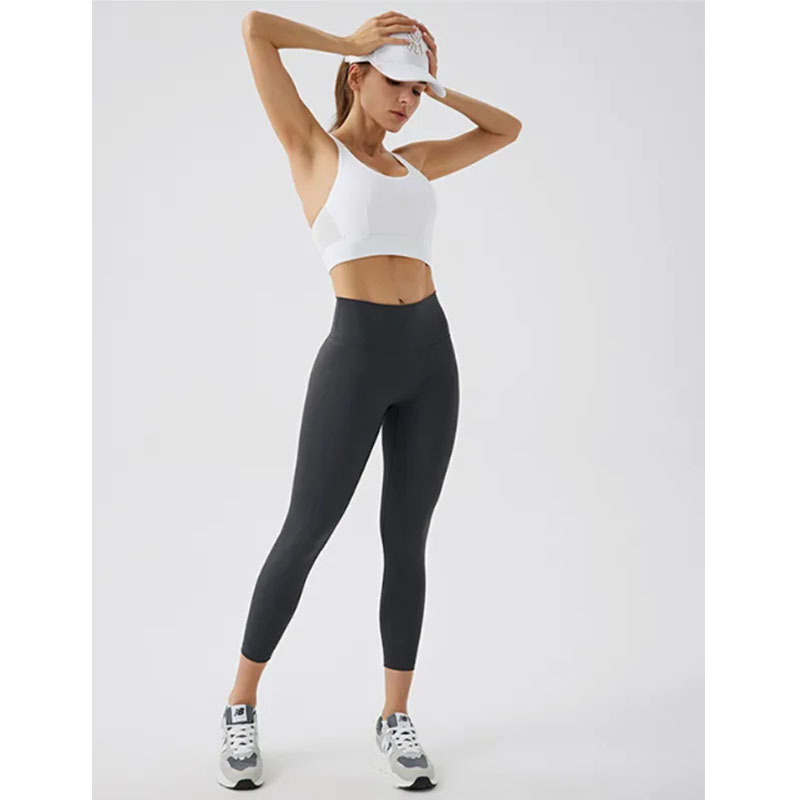 Baixa MOQ Alta Qualidade Mulheres Esporte Treino Academia Fitness 4 PCS Roupas Ativas de Yoga Conjunto de Treino Roupas de Corrida Atléticas