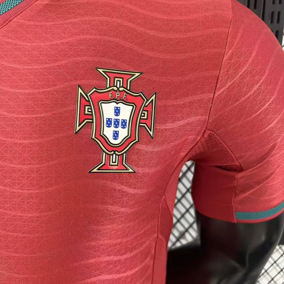 Camiseta de Futebol Replica da Tailândia