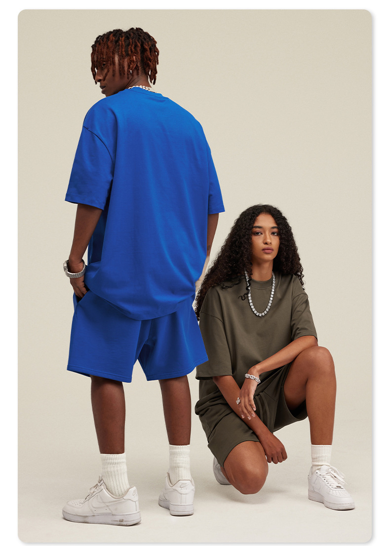 OEM 2023 Conjunto de Moda Primavera Verão Conjuntos Curtos Roupas de Esporte Conjunto Personalizado Respirável Roupas de Academia Secagem Rápida Traje de Corrida Roupas Esportivas para Homens Mulheres