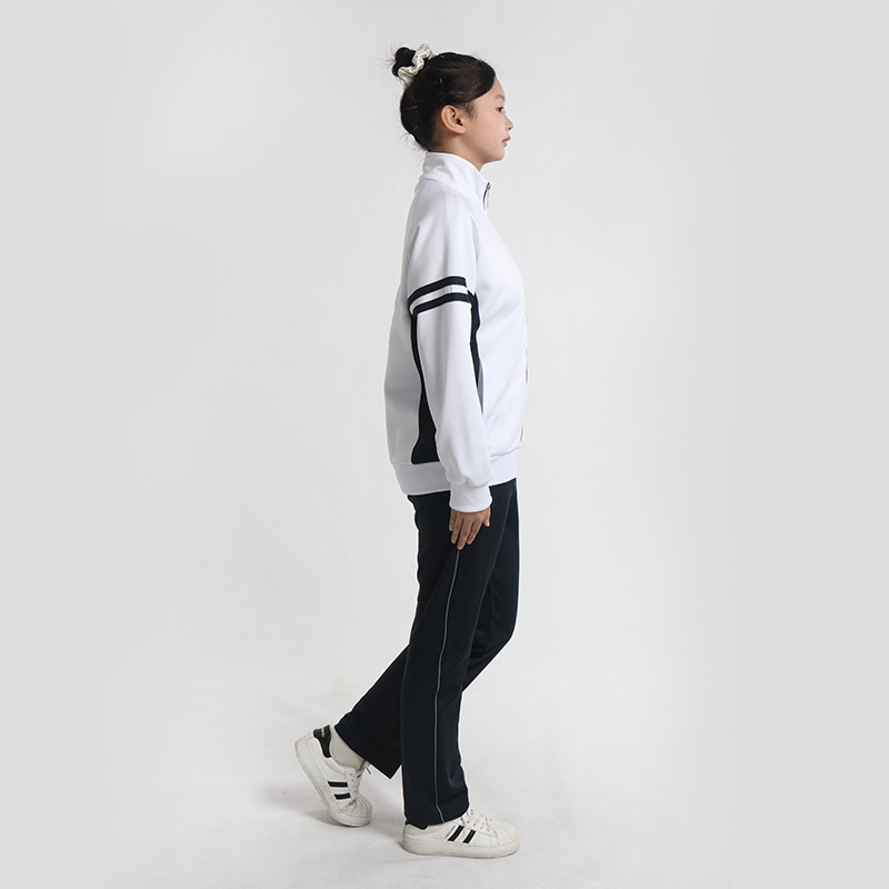 Uniformes de Equipe Escolar Personalizáveis Camisas Polo Esportivas e Shorts Atletas Multicoloridos