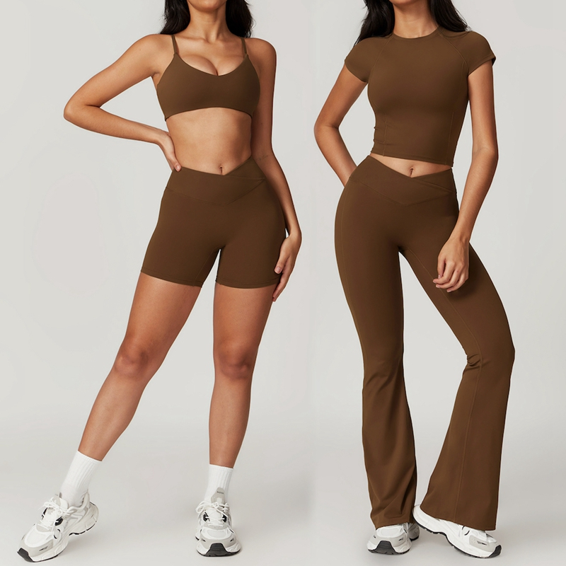 Novo Conjunto de Roupas de Yoga Estilosas e Ecológicas Reutilizadas 4 PCS para Mulheres, Roupas de Treino Premium Reutilizadas e Recuperadas, Confortáveis, Sustentáveis e Macias de Nylon para Academia