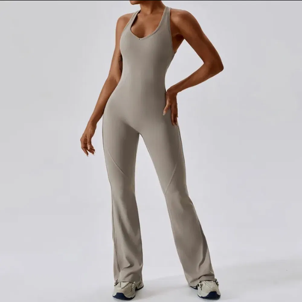 Conjunto de Roupas Ativas de Alta Qualidade com Logo Personalizado em Atacado, Sensação de Nude, Ajuste Slim, Roupas Casuais para Atividades Físicas, Roupas Respiráveis para Exercícios