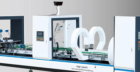 Automatic folding device