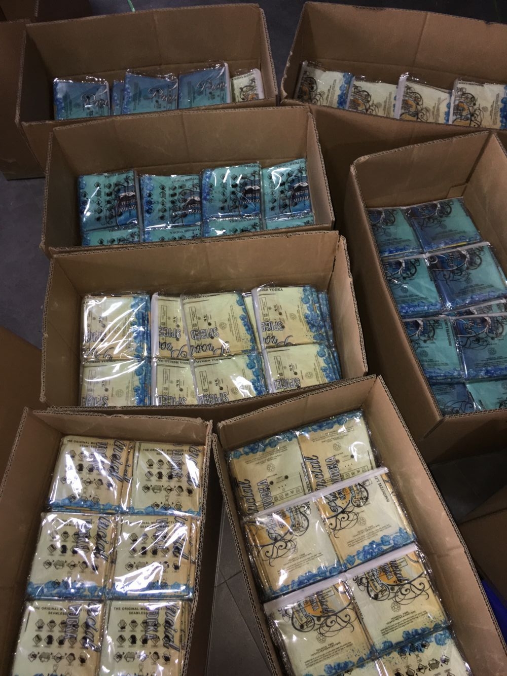 Cartons packing