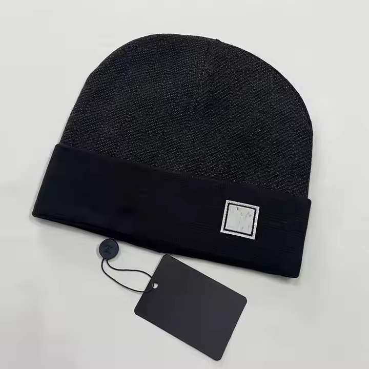 Autumn Winter New Unisex Designer Reversible Warm Jacquard Knitted Beanie Hat Image Style Letter Pattern Travel High Quality