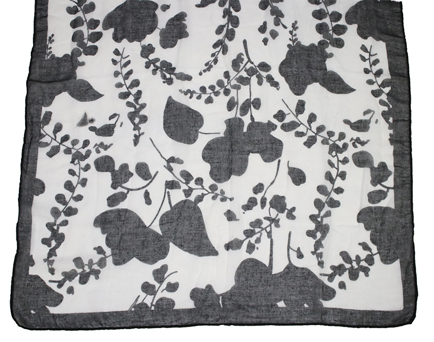 Women′ S Accessories Black Flowers Long Scarf 2022 Autumn Shawl Soft Polyester Muslim
