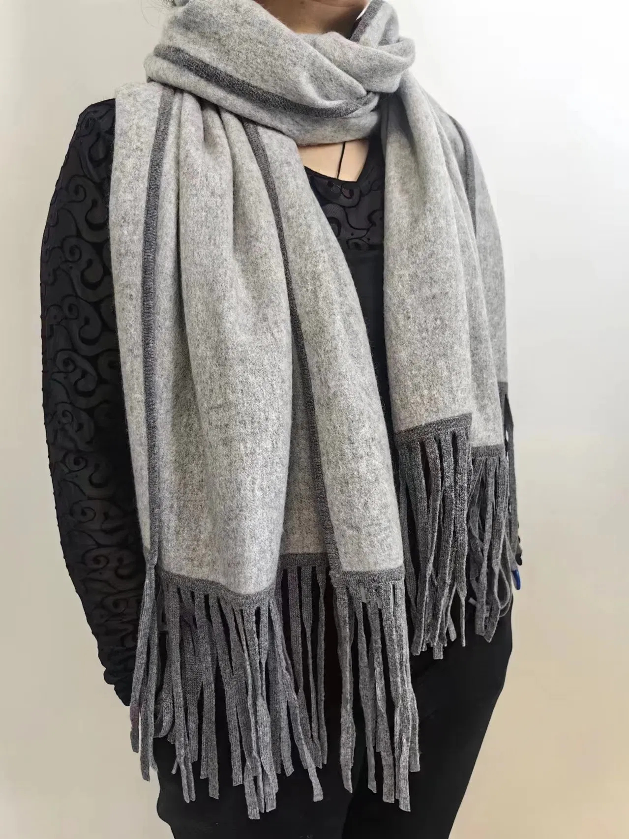 Cashmere Wool Borders Contrast Color Shawls