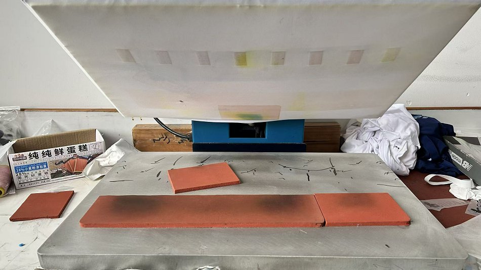 Thermal transfer printing technology applied to fashion accessories