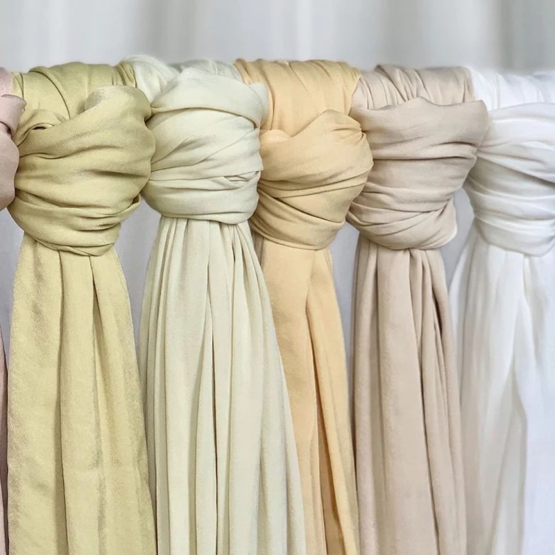 Wholesale Plain Velvet Satin Hijab Scarf Women Luxury Soft Shawl Turban Headwrap Women Bandana Muslim Hijabs for Woman Islam