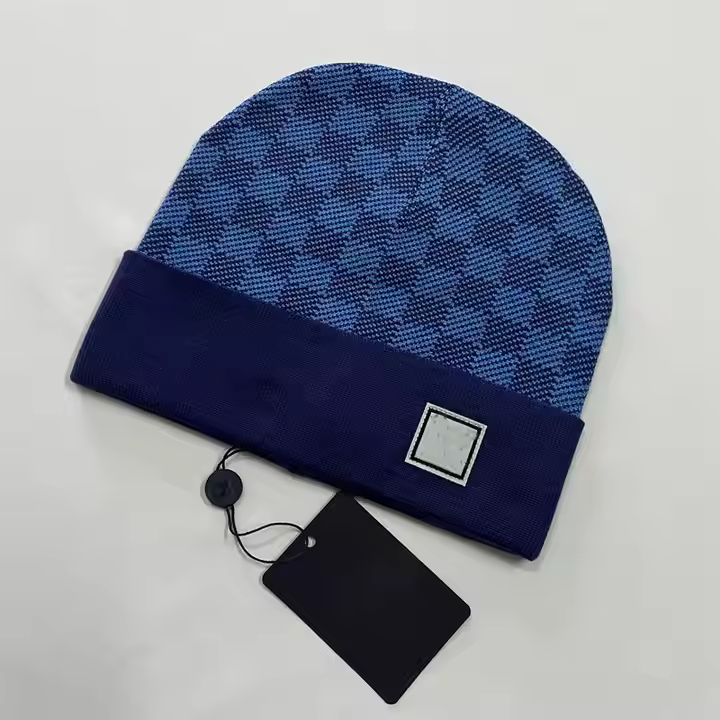 Autumn Winter New Unisex Designer Reversible Warm Jacquard Knitted Beanie Hat Image Style Letter Pattern Travel High Quality