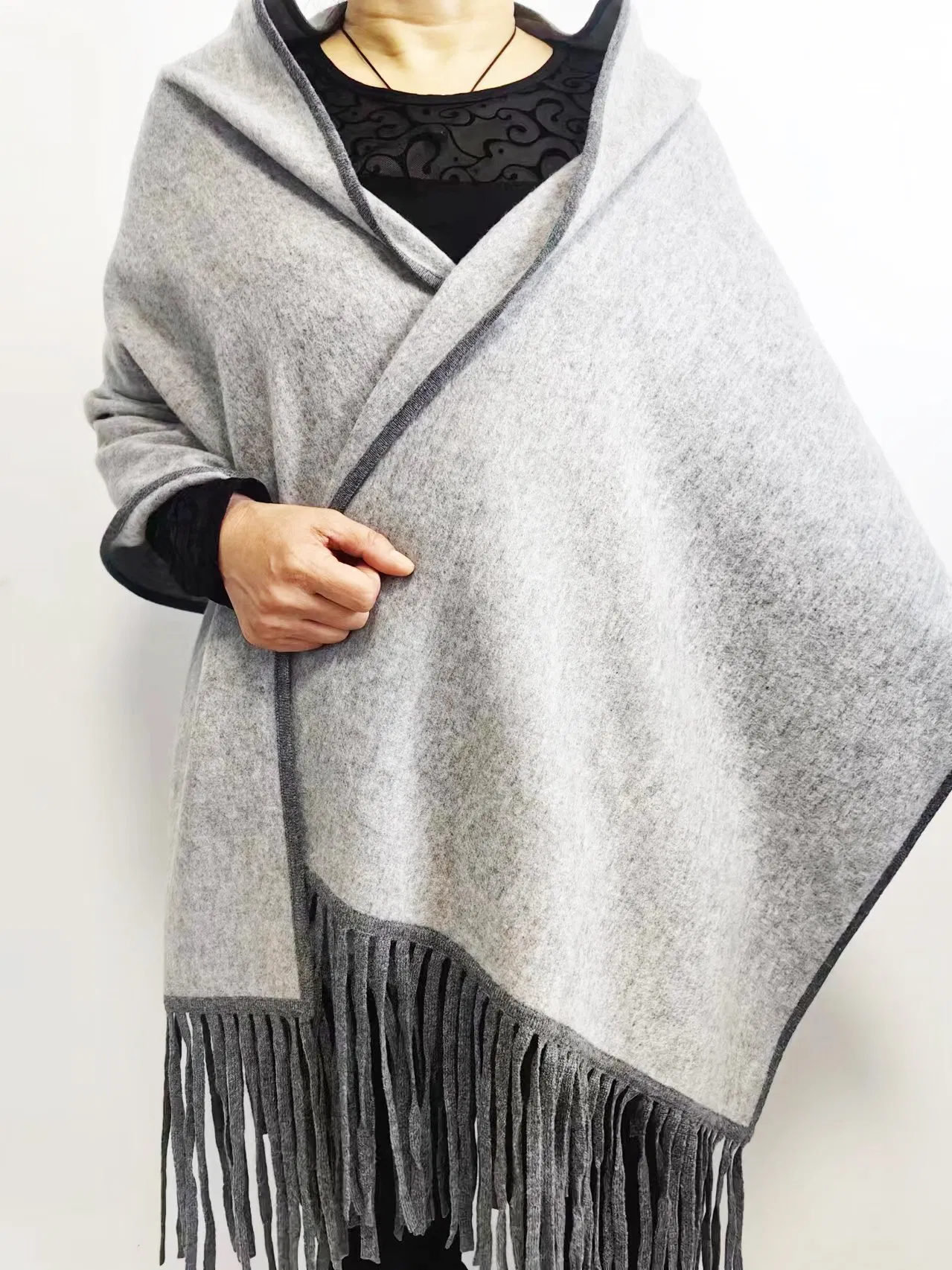 Cashmere Wool Borders Contrast Color Shawls