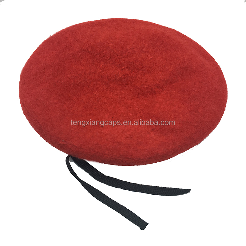 Wool beret hat details