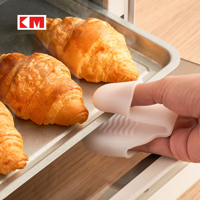 Km1204 Mini Heat Resistant Silicone Oven Mitts for Cooking