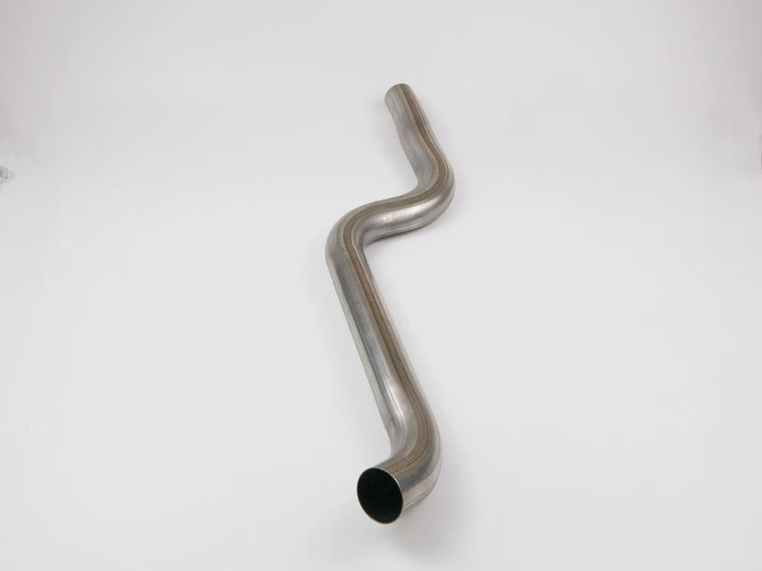 Middle connect exhaust pipe
