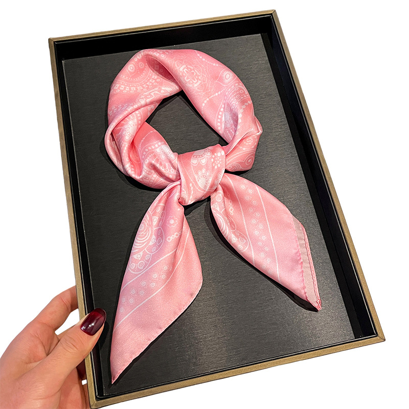 Luxury Horse Print Polyester Fashion Scarf Women Elegant 70x70cm Square Headscarf Breathable Floral Hair Bandana Neckkerf