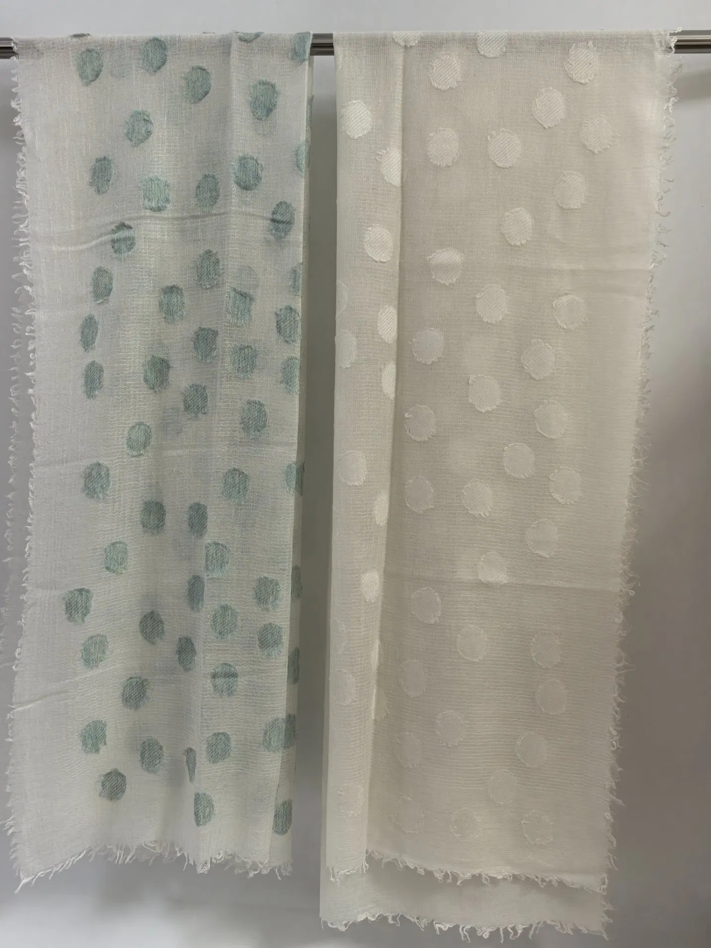 Cashmere Wool DOT Jacquard Thin Shawl