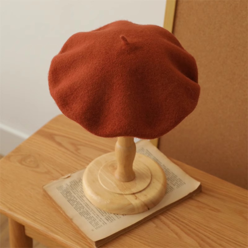 High Quality 100% Wool Beret Ladies Women's Fashion Solid Color Classic Party Beret Hat Winter Outdoor Berets