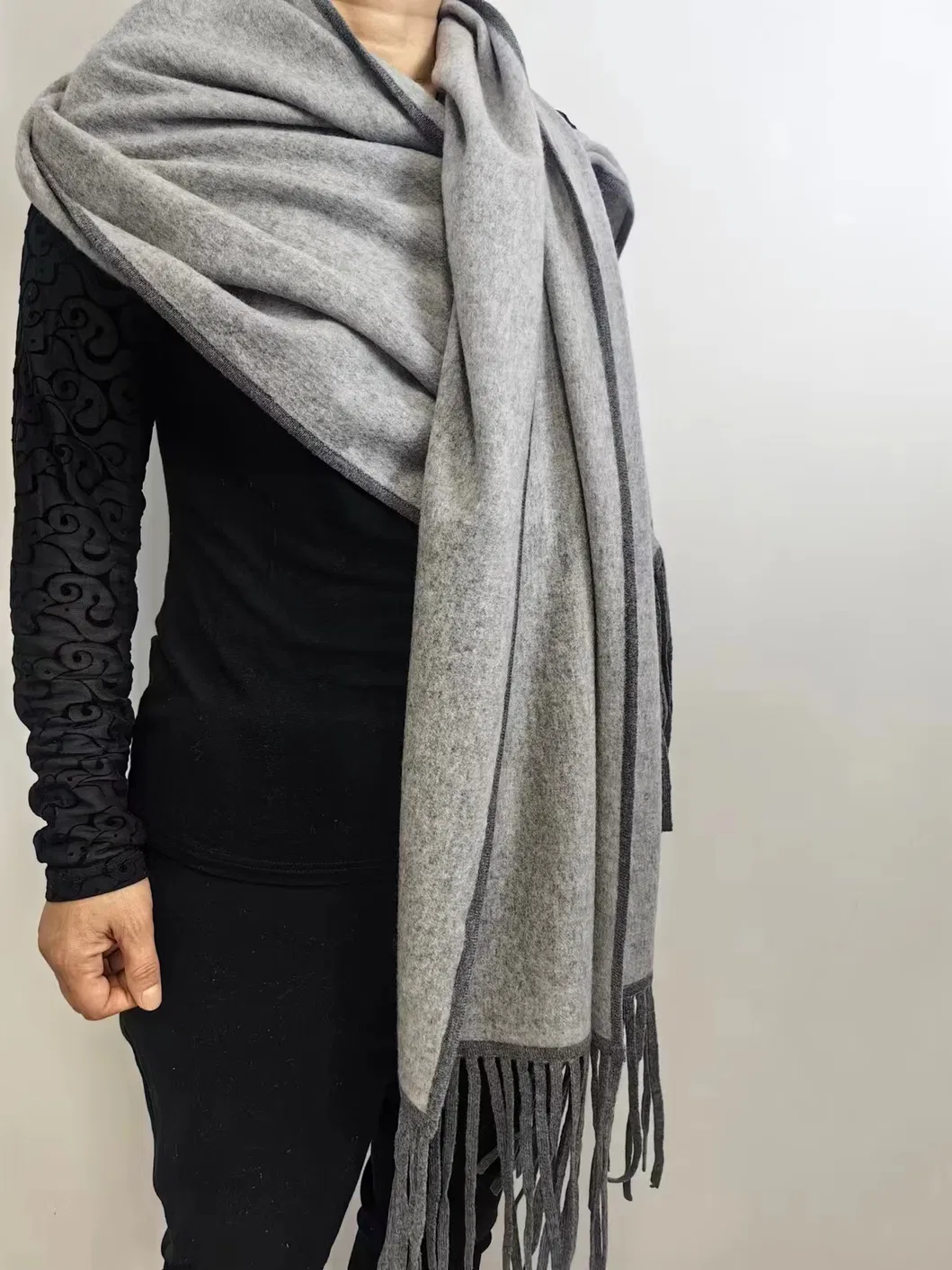 Cashmere Wool Borders Contrast Color Shawls