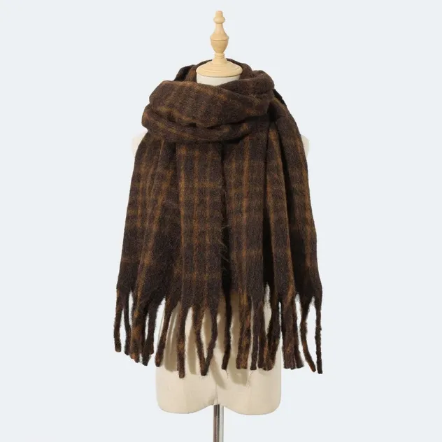 Scarf Detail 3