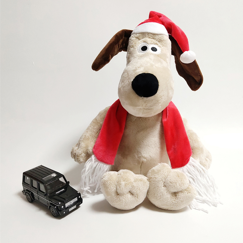 Factory Wholesale 30cm Christmas Dressed Cute Soft Cartoon Animal Plush Stuffed Dog
