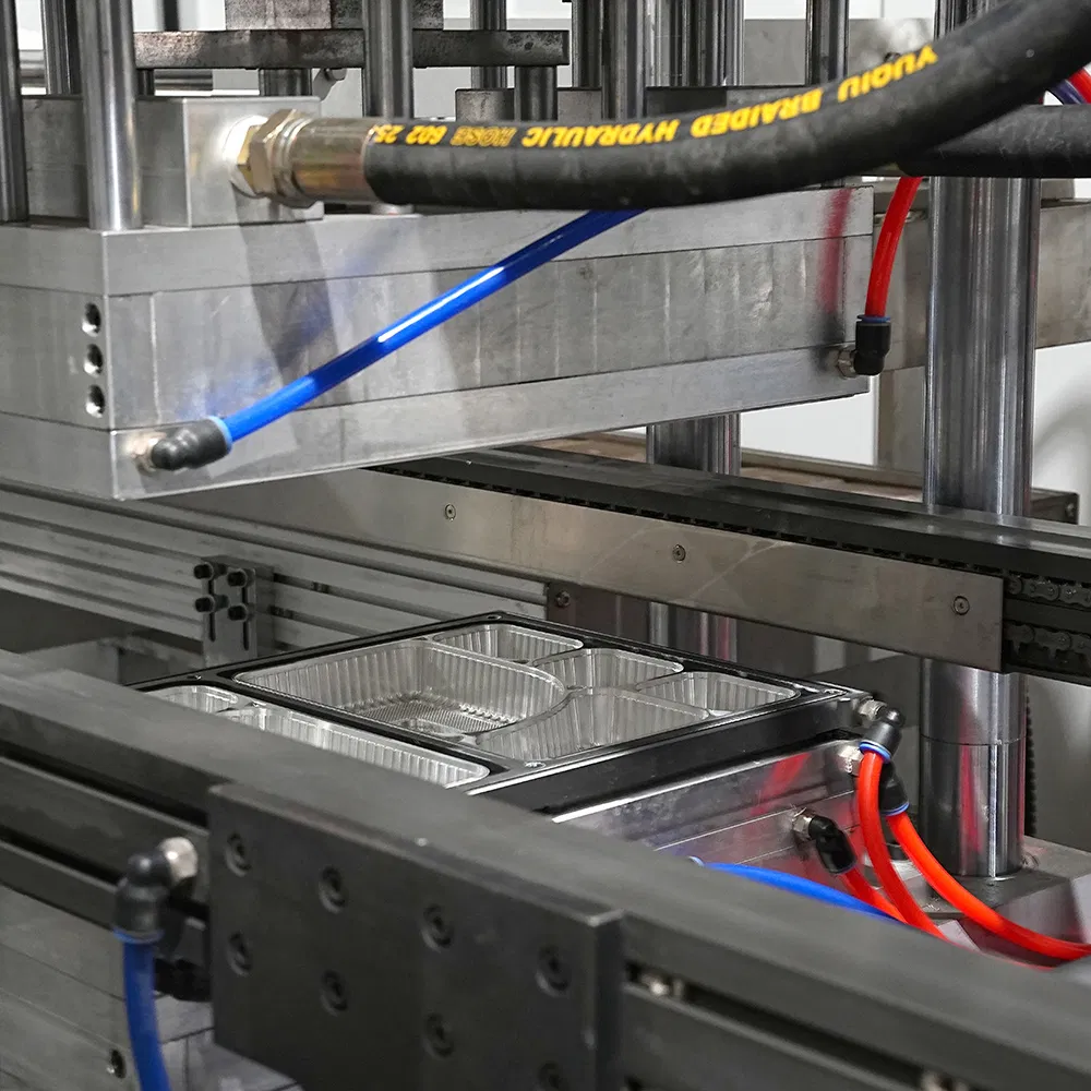 Wylong (ZHD-600/400) Fully Automatic Servo Four Station Takeaway Airline Meal Box Ovenable Food Packaging Box Pet PP PS PLA Thermoforming Machine