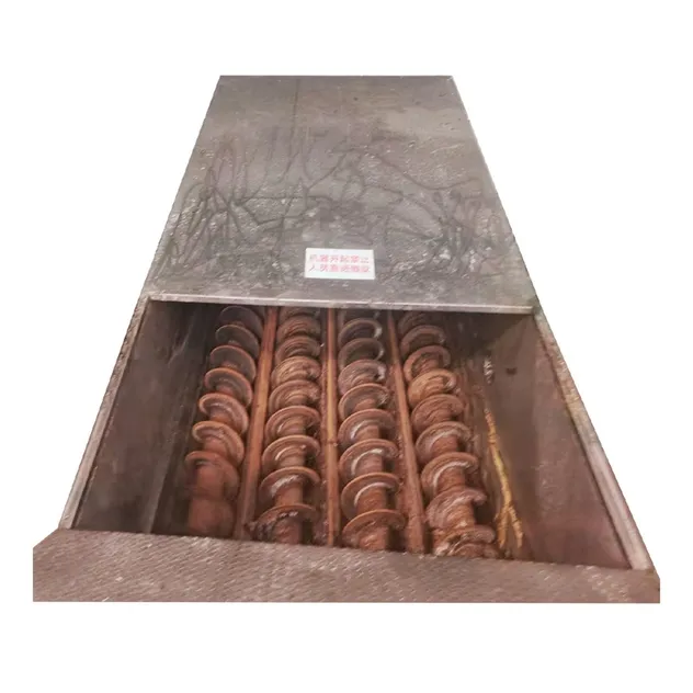 Three axis feather box