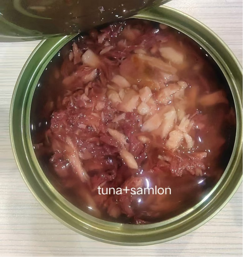 Fish Chicken 85g Canned Tin Cat Food Wet Pet Dog Snack Treats