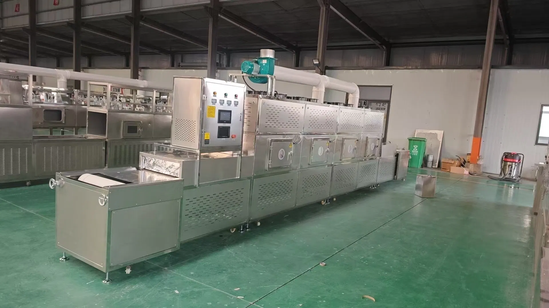 Pet Food Processing Machinery Microwave Drying Equipment Extuder Machine for Fish Meal